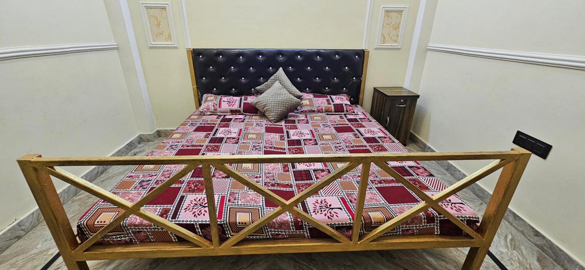 Blessing'S Home Stay 5 Bedrooms Luxury Villa Exquisite 5 Bedroom Villa Ideal Family Home Stay With Spacious Living Lucknow Bagian luar foto