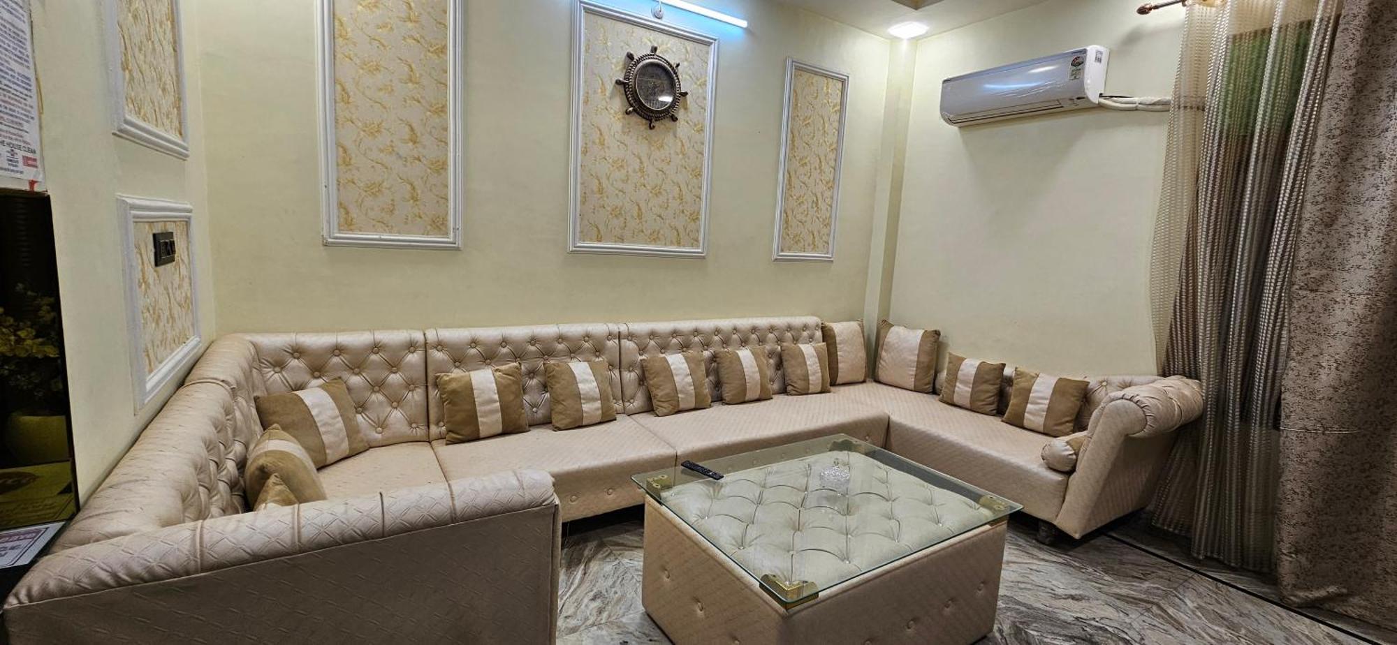 Blessing'S Home Stay 5 Bedrooms Luxury Villa Exquisite 5 Bedroom Villa Ideal Family Home Stay With Spacious Living Lucknow Bagian luar foto